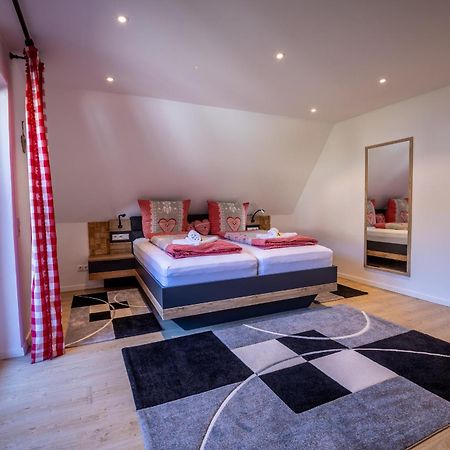 Renatas Ferienwohnung Sasbachwalden Buitenkant foto